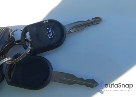 2002 Ford Ranger Xlt from USA, damaged, VIN 1FTYR44E72PA27860